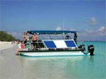 Grand Cayman snorkeling boat